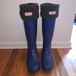 Hunter tall rain boots with sock inserts